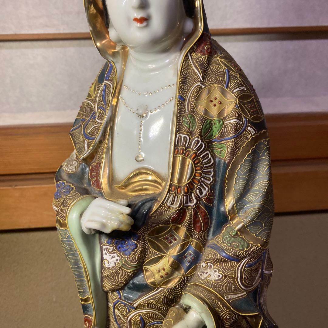 九谷焼　金蘭手観音図置物