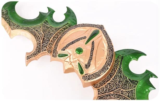 エッグナイフアイシンノス戦刃 魔獣ゲーム 古兵器 武具 冷兵器 映画 長剣