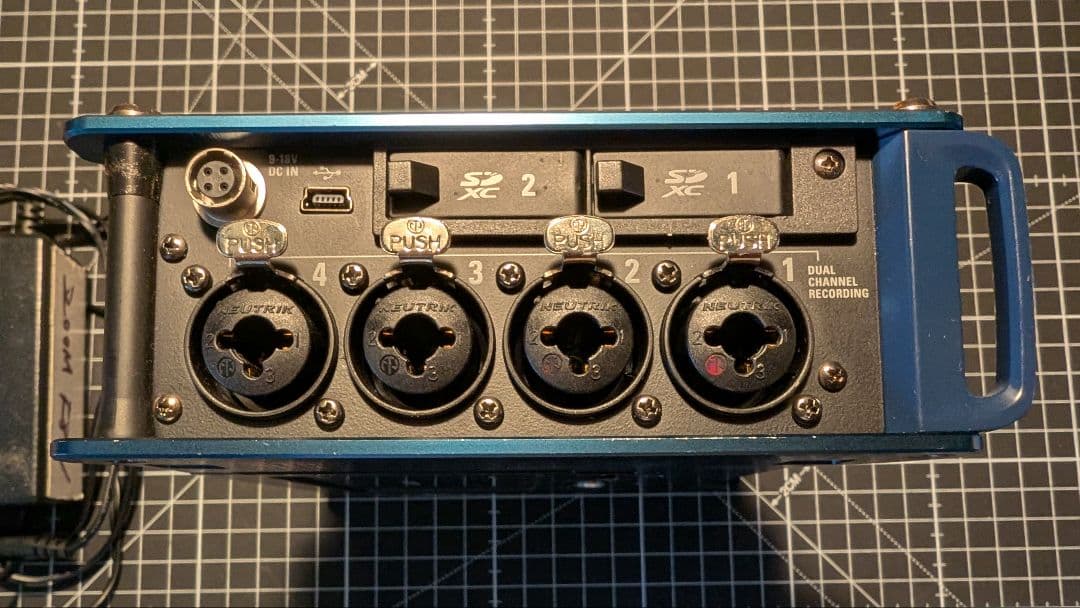 Zoom F8n マルチトラックレコーダー【中古】
