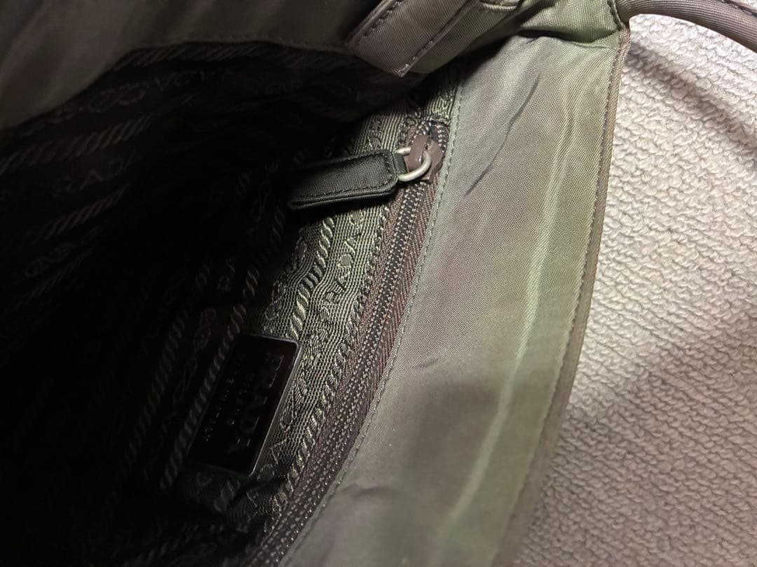 e*i様 PRADA バッグ