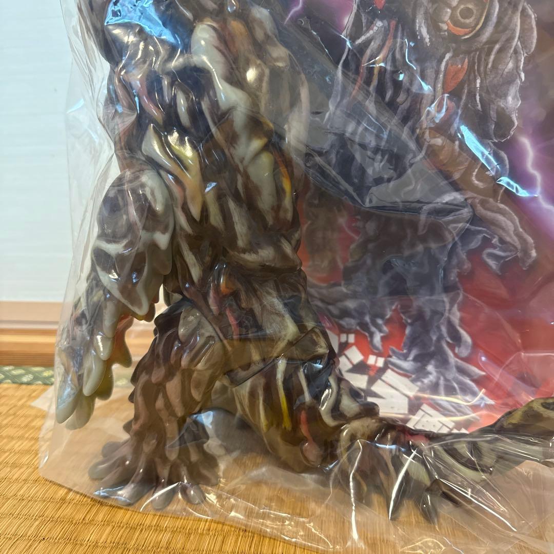 マルサン ヘドラ 450 開田裕治 限定カラー版 蓄光 GID ゴジラ