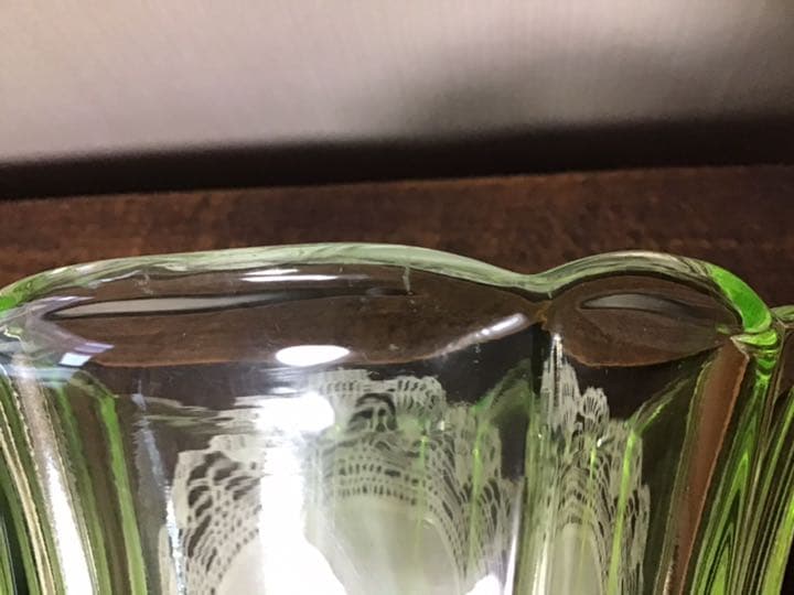 アンティーク　ウランガラス　花びん　オブジェ