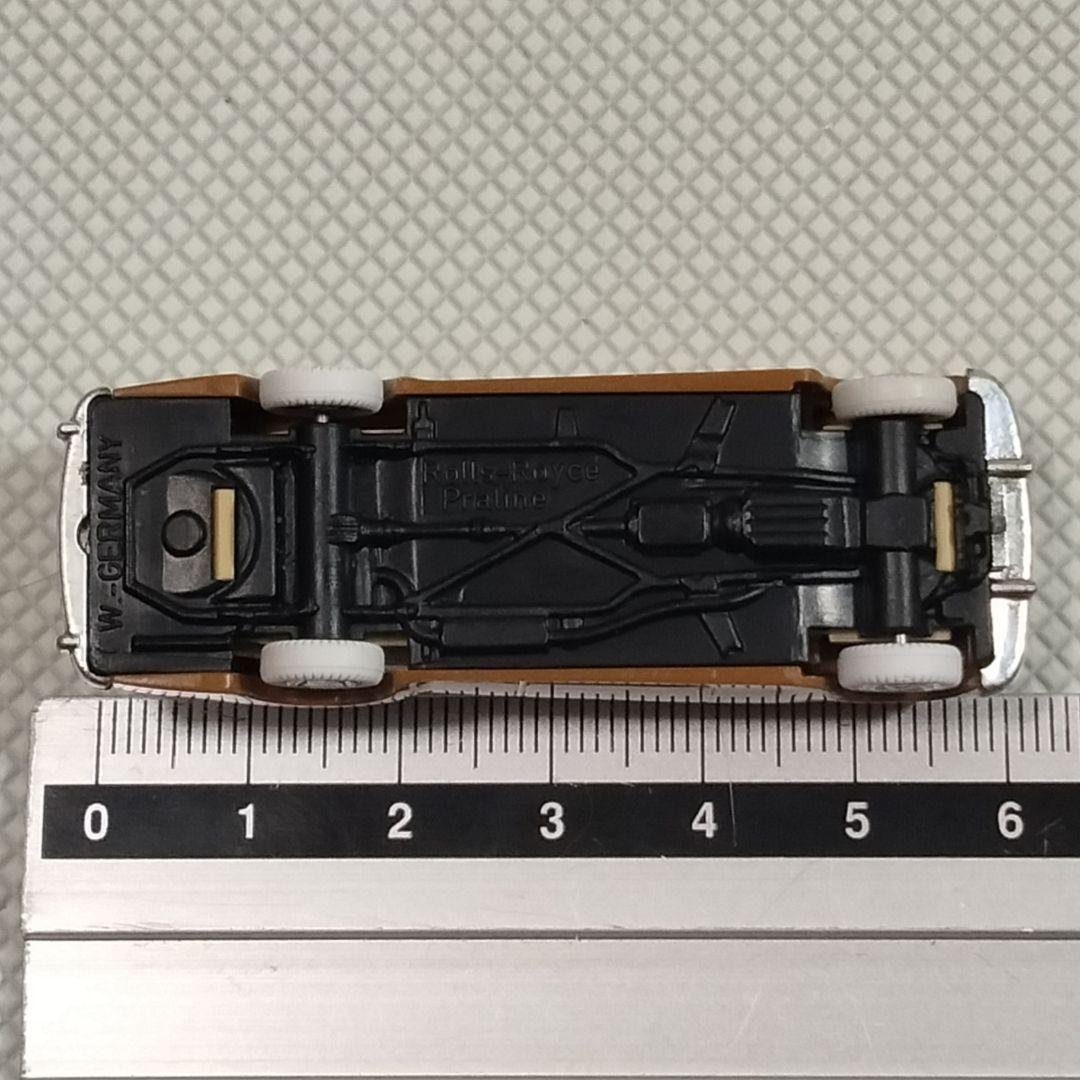 4872 Revell Praline ロールスロイスファントム 1/87