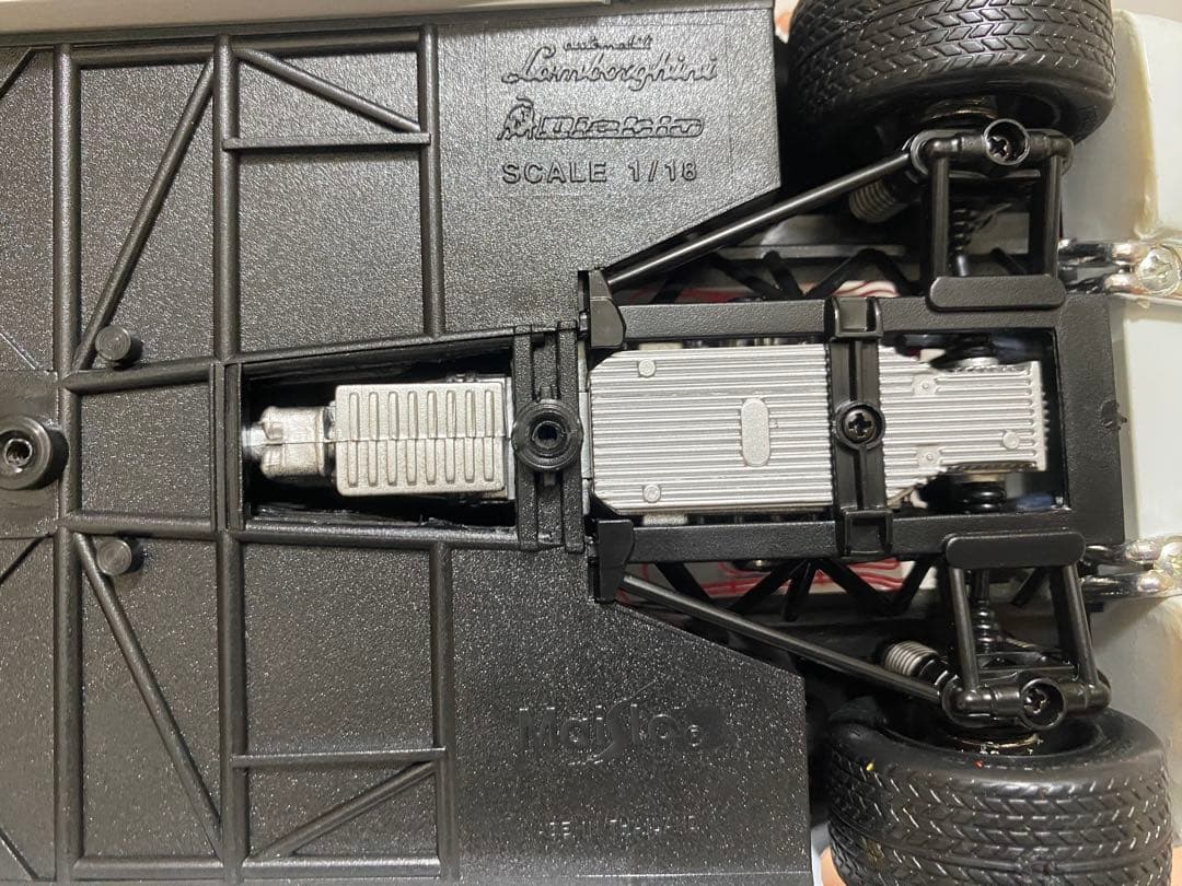 ミニカー Maisto Lamborghini DIABLO SV 1/18