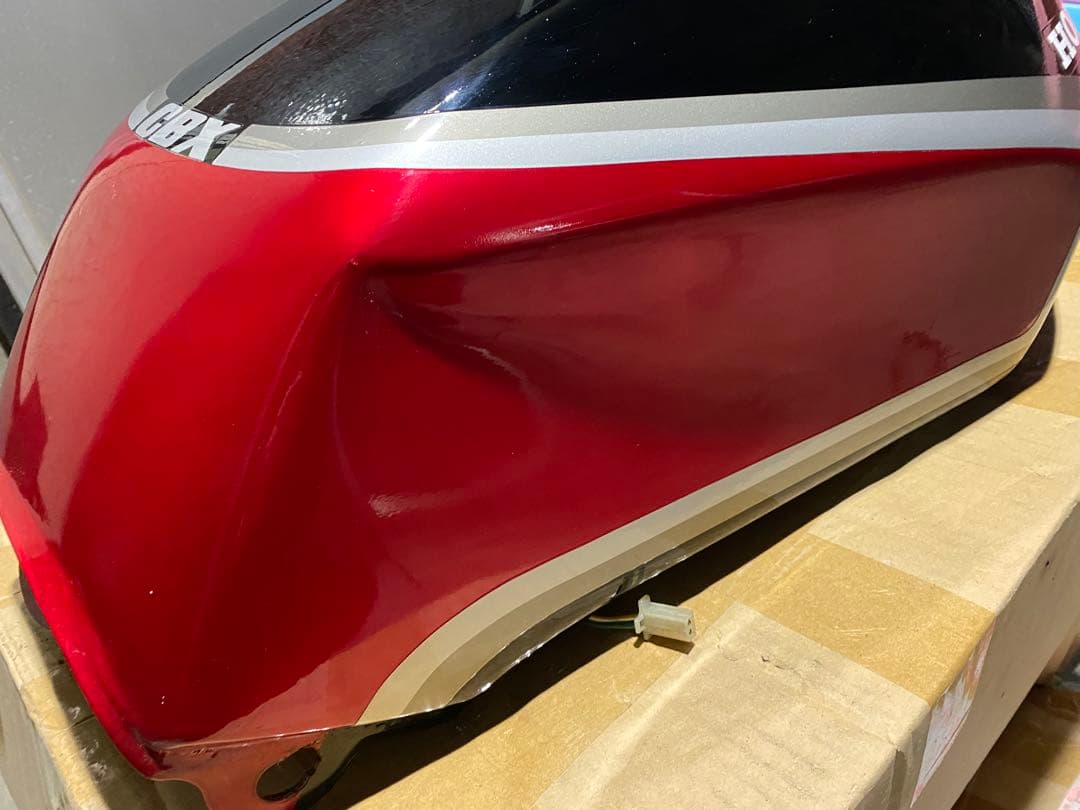 HONDA CBX 400f/550fタンク 2型黒/赤