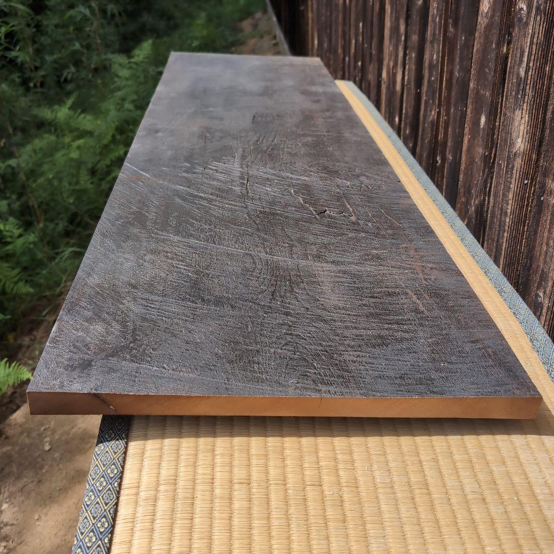 幅広な古材一枚板　桂の板　棚　インテリアなどに ビンテージな板