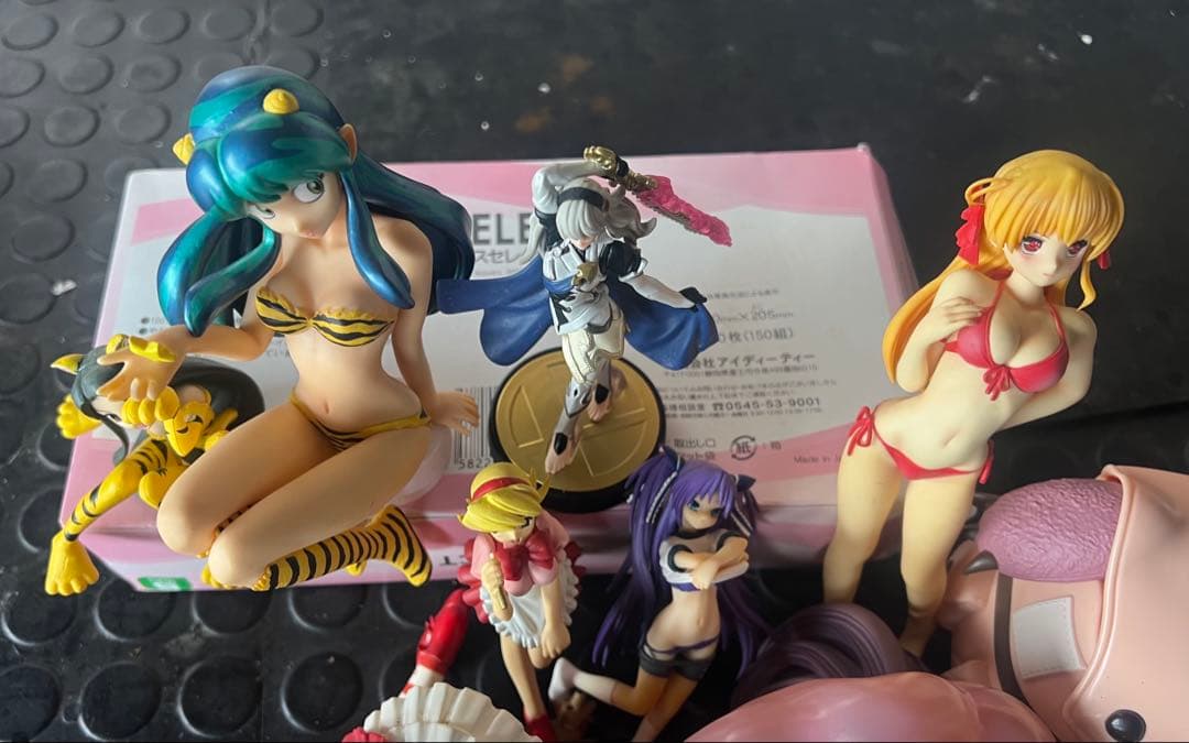 キャラクターフィギュア多数