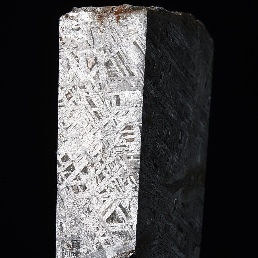 アルタイ隕石　隕石　 鉄隕石　メテオライト　ナチュラル　原石　重さ約944ｇ