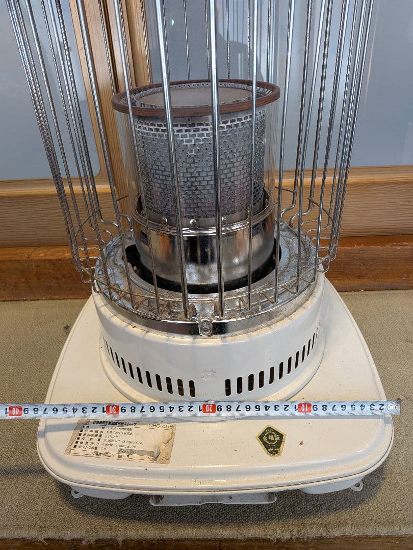 石油ストーブ　暖房器具