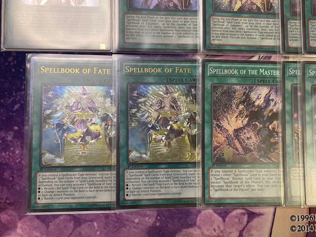 遊戯王 英語版 北米版 EU版 魔導書 レリーフ