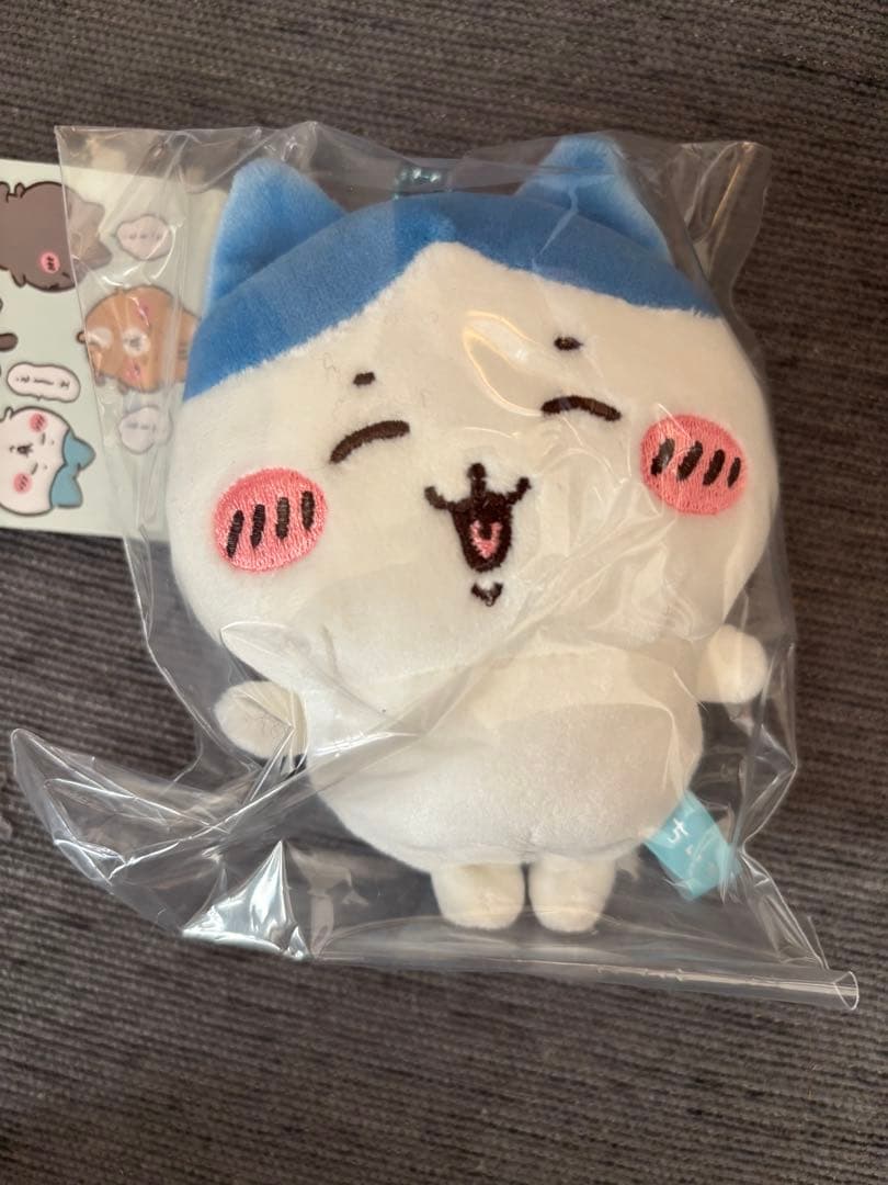 ちいかわ ハチワレとごきげんななかまマスコット4種セット