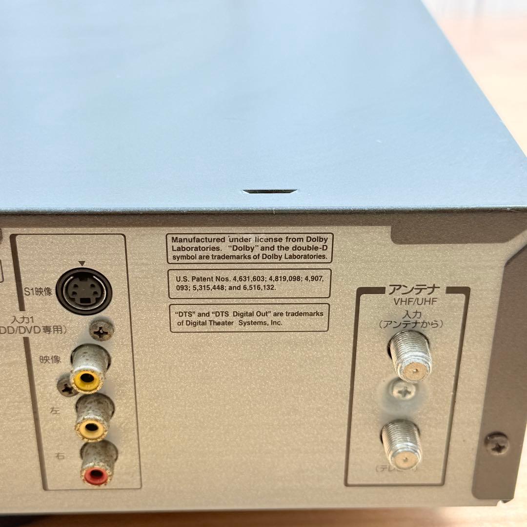 TOSHIBA HDD VHS DVD レコーダー デッキ AK- V100