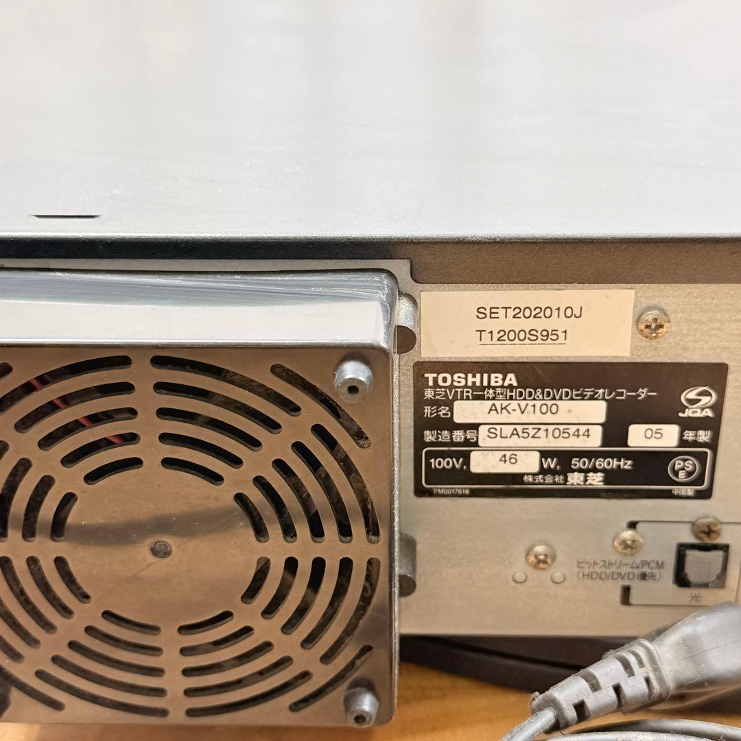 TOSHIBA HDD VHS DVD レコーダー デッキ AK- V100