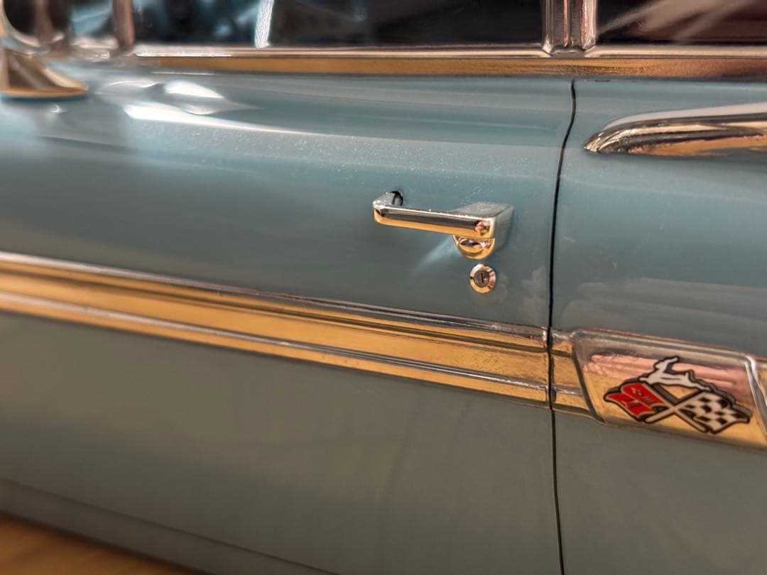 ビ*ド様 REDCAT 1959 IMPALA ラジコンボディーとホイールとオマ