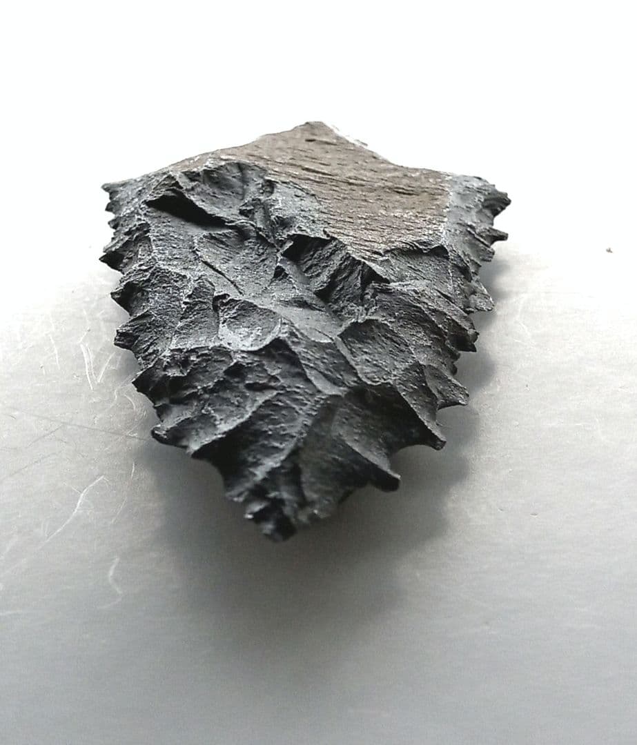 しばらくして改変します ♢消滅するかも知れません サヌカイト 370 石器 模写