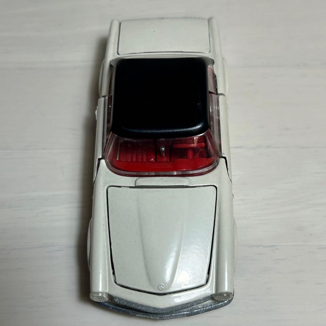 ミニカー Tekno Mercedes-Benz 230 SL