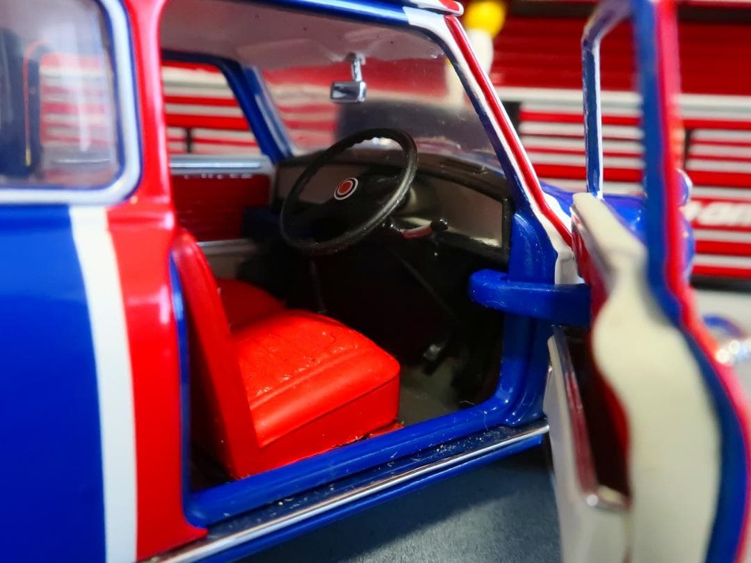 フランクリンミント ユニオンジャックミニ 1/24 ダイキャストメタルカー