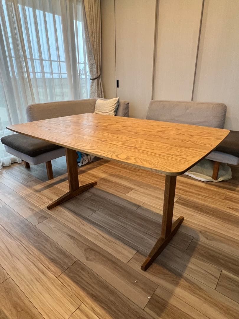 [May]Momo Natural ダイニングテーブル