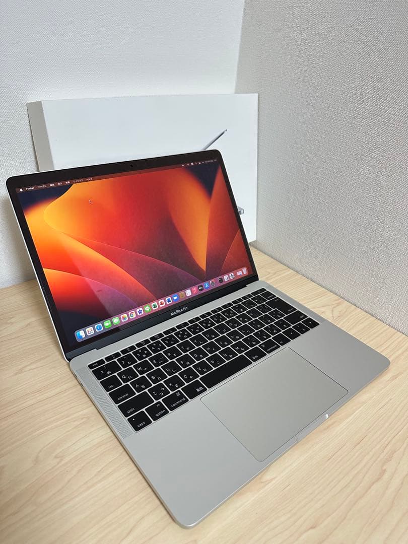 美品 MacBook Pro 13インチ 元箱 メモリ16GB/ 3D設計