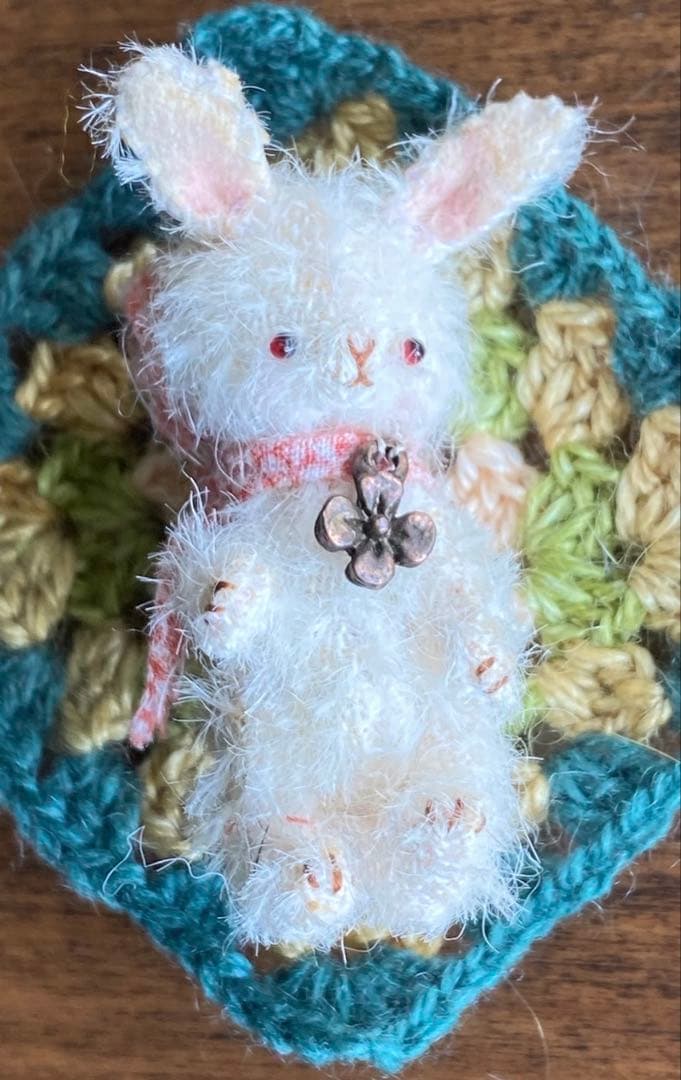 moriのえほん様　ラブリーなうさぎさん　ミニチュアぬいぐるみ