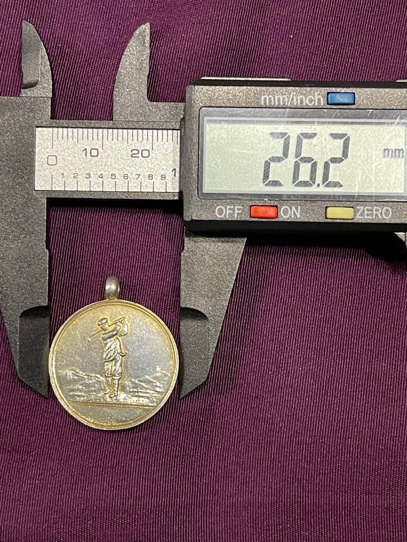 イギリス　アンティーク　スポーツ　シルバー　ゴルフ メダル STERLING