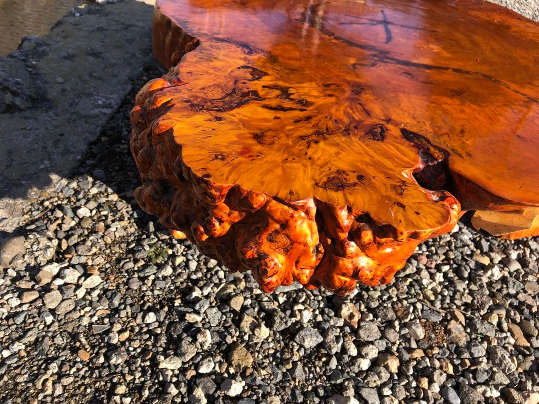 花梨　？テーブル