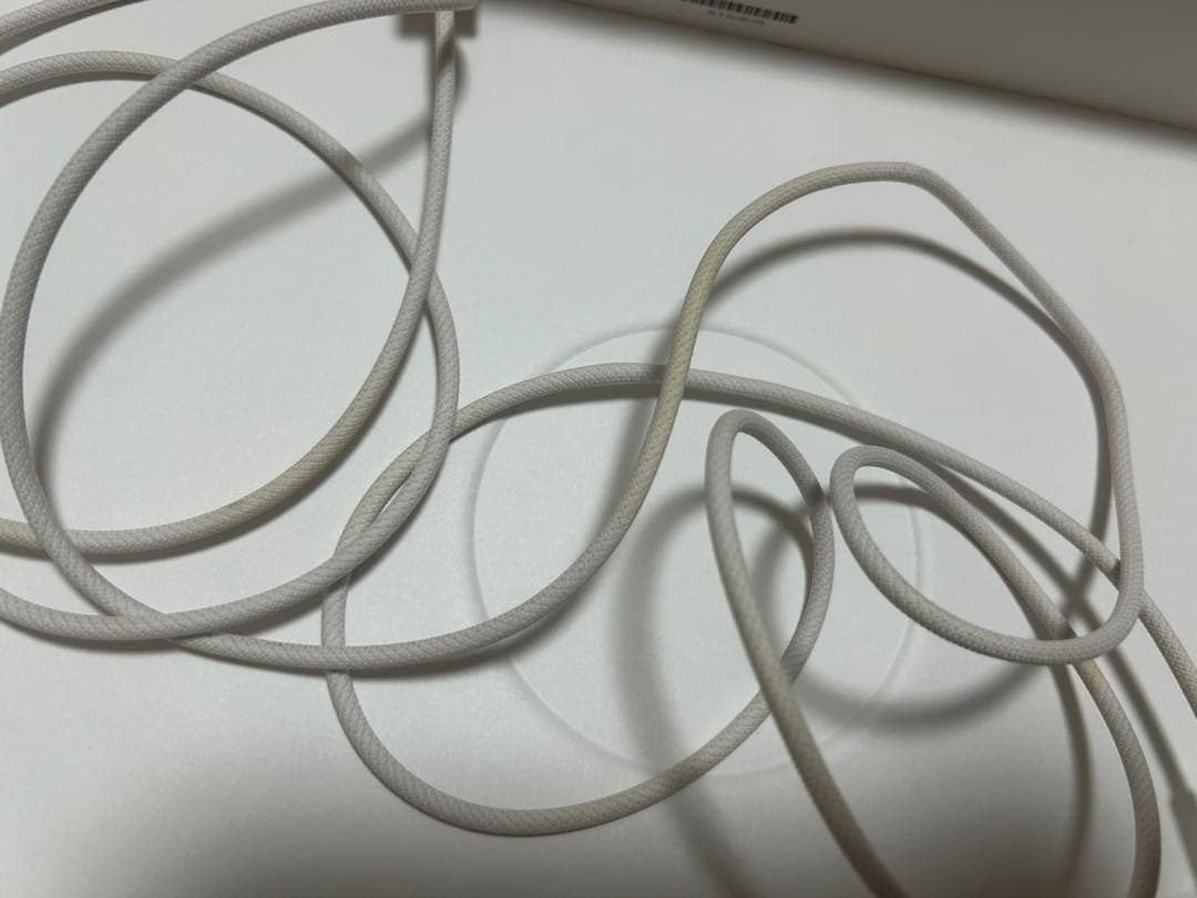 MacBook Air M3 13インチ スターライト 16GB/256GB