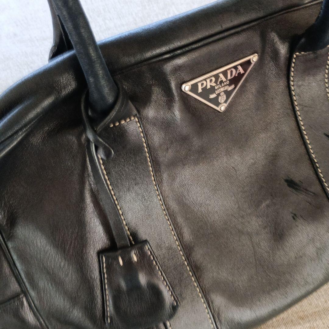 PRADA ブラックレザー バッグ