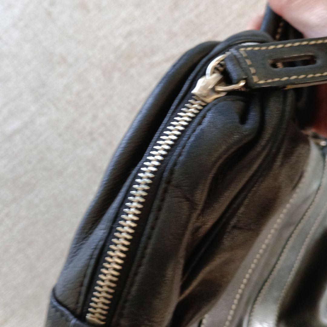 PRADA ブラックレザー バッグ
