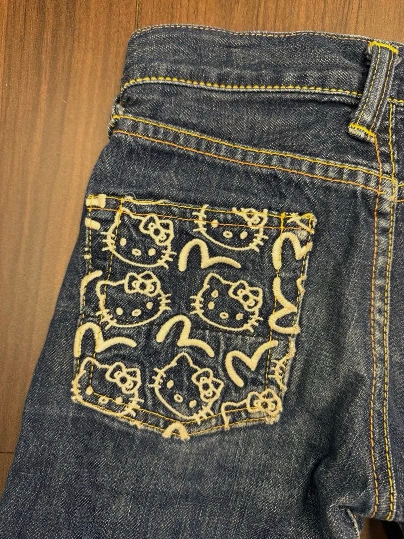 【ヴィンテージ】evisu ハローキティコラボデニム 100〜110cm