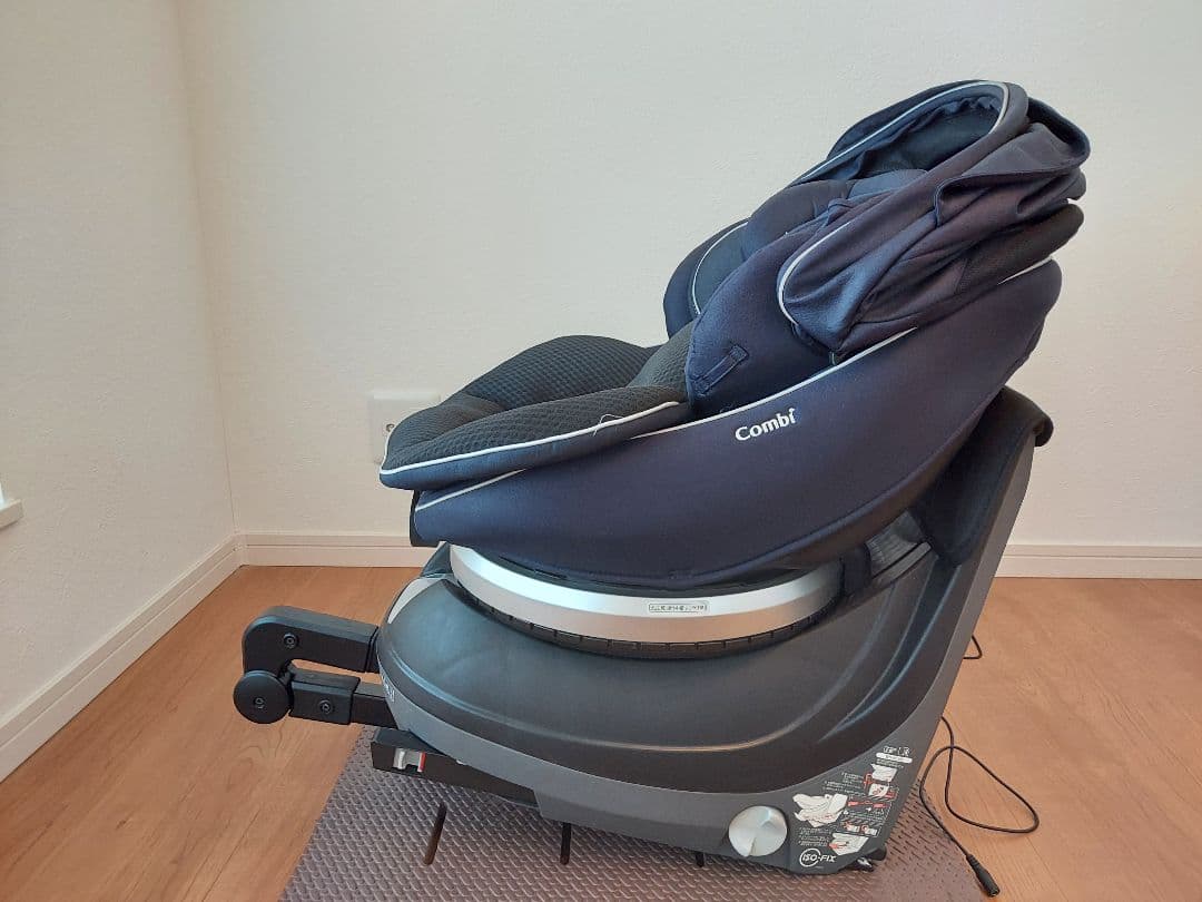 クルムーヴスマートISOFIX CC-UID ネイビー