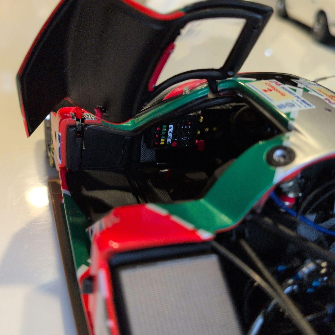 AUOTart 1/18 1991年 MAZDA 787B TOY Car