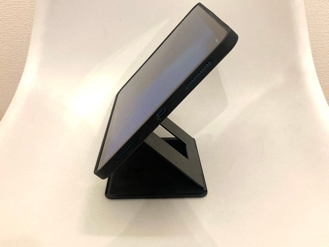 ！美品！iPad Air 第5世代　Apple Pencil 第2世代スタンド付