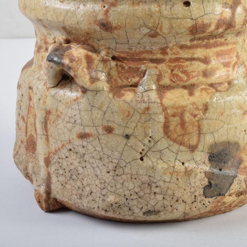 茶道具　秋坂窯　八代　加藤宇助作　伊賀釉　水指　共箱　N　9131