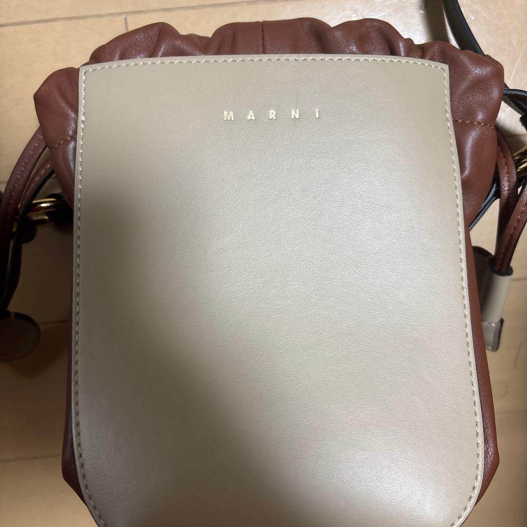 のんMARNI ショルダーバッグ ベージュ/ブラウン