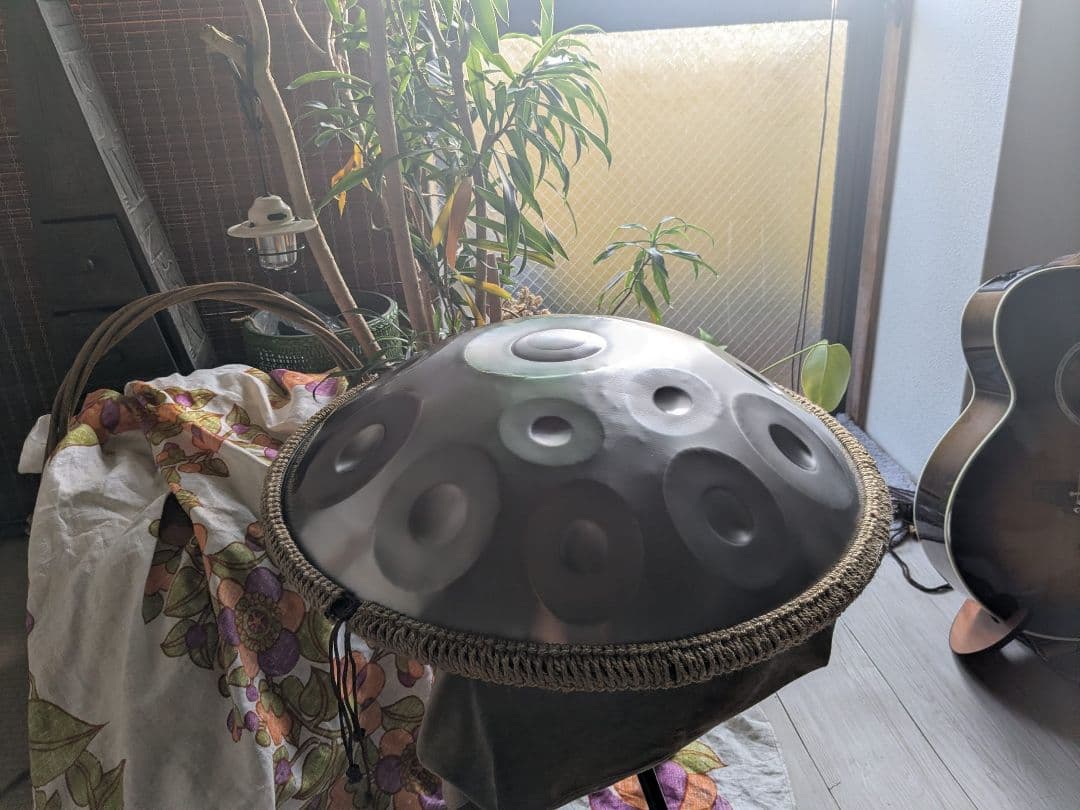 ✾ハンドパン 12音　約56センチ　Dマイナー シルバー 楽器　ヨガ　瞑想