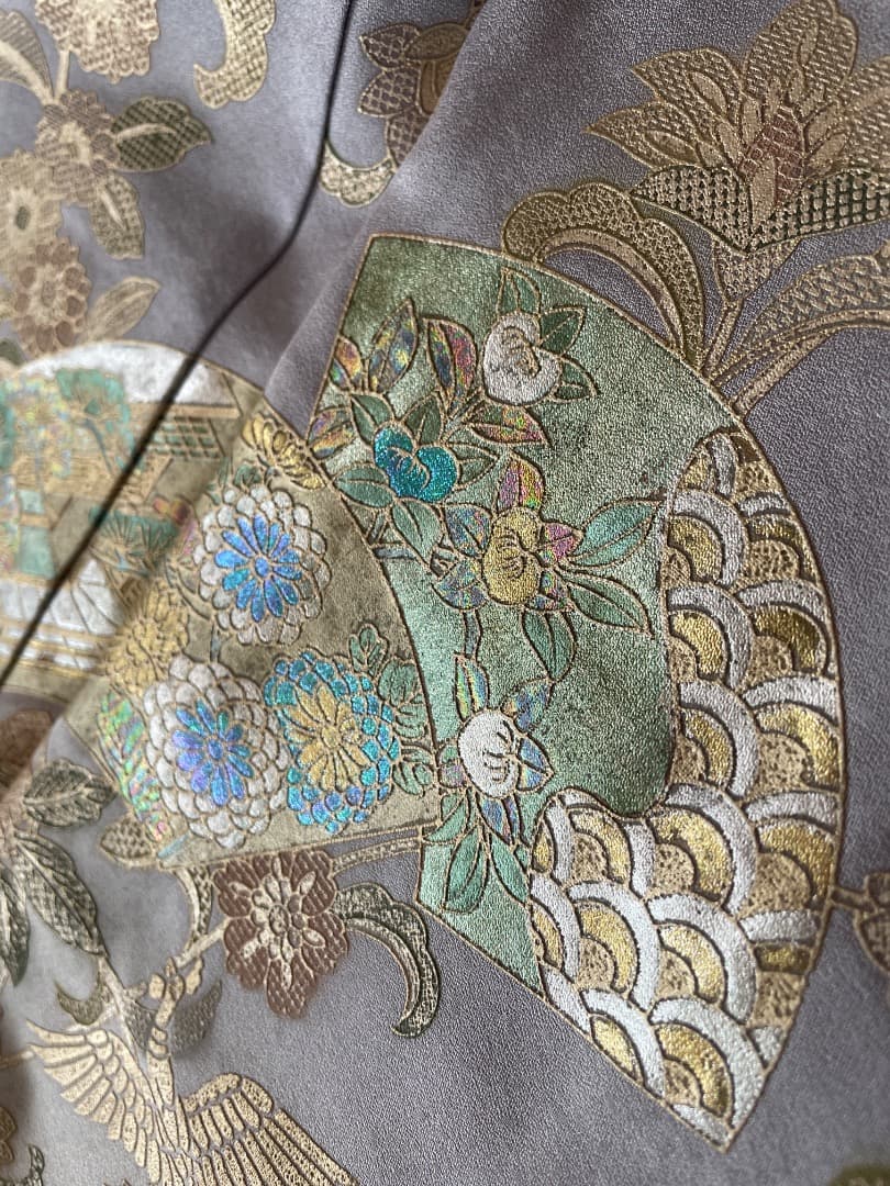 訪問着★未使用躾付き★結婚式★卒業式★お祝い着★品が良い★ラベンダーグレーに近い