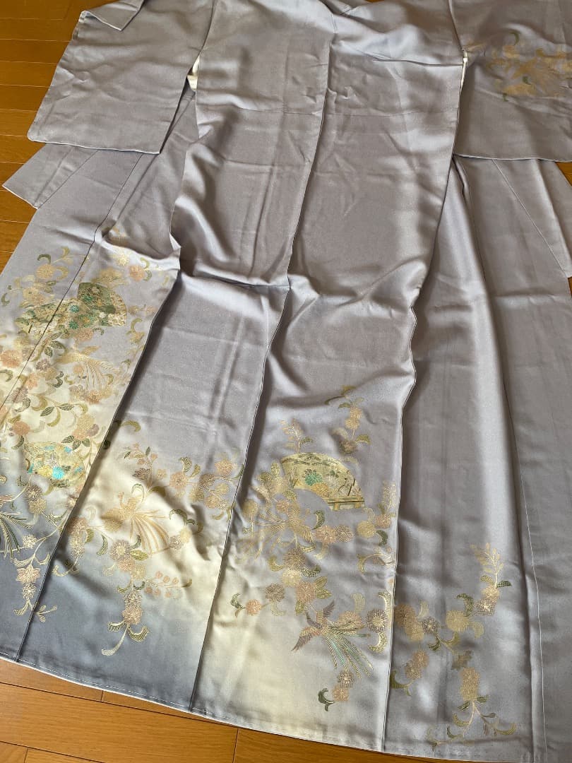 訪問着★未使用躾付き★結婚式★卒業式★お祝い着★品が良い★ラベンダーグレーに近い