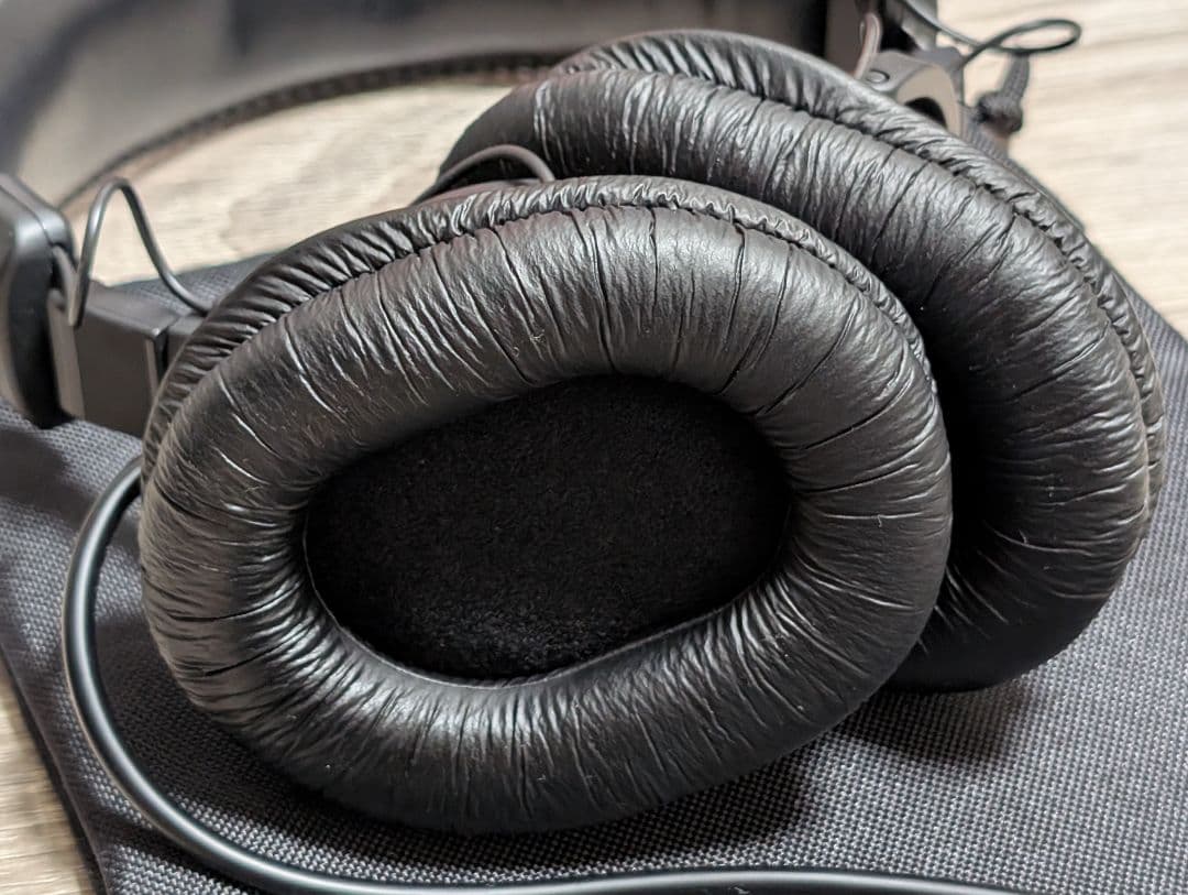 SONY MDR-7506 ダイナミックステレオヘッドフォン