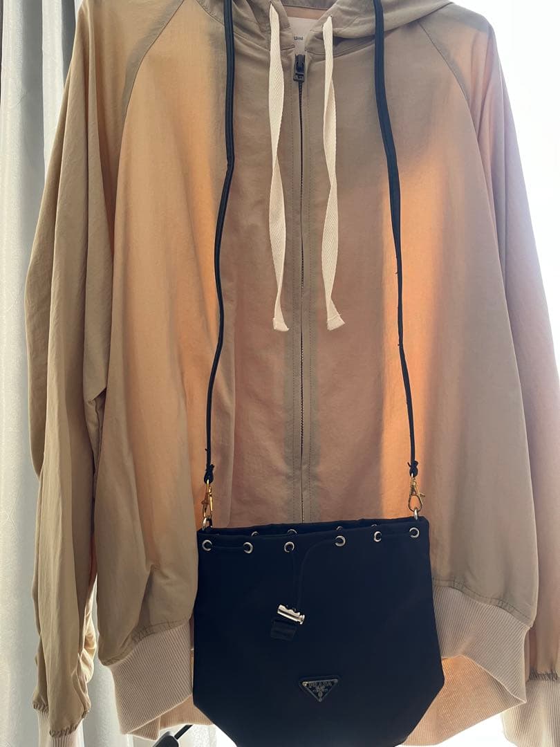 【新品未使用】PRADA プラダ チェーン 巾着バッグ ブラック