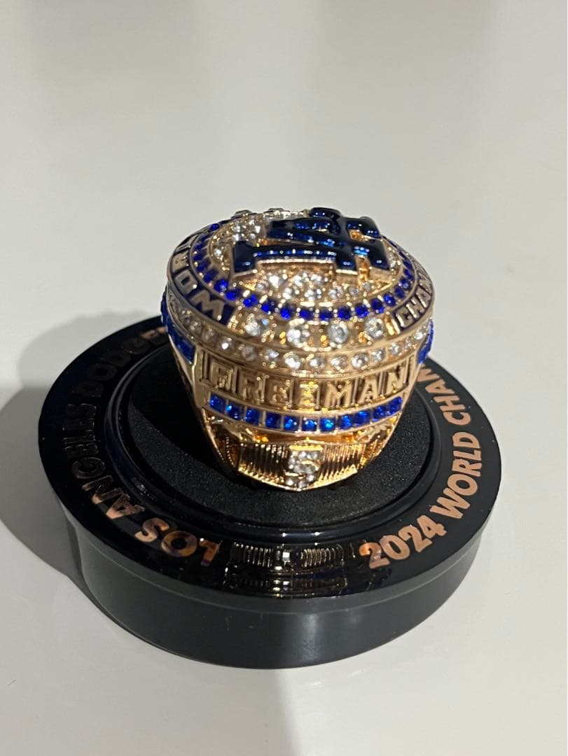 ドジャース　フリーマン　チャンピオンリング