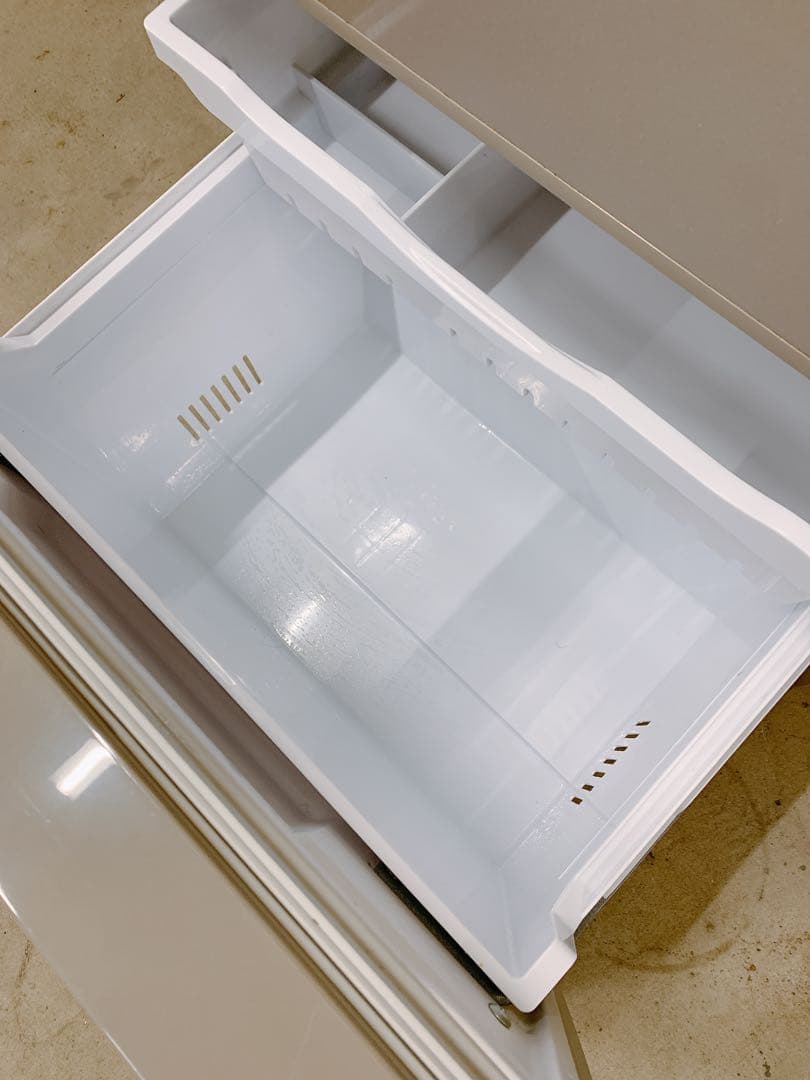 たのメル便発送 日立 ノンフロン冷凍冷蔵庫 1226か1 K