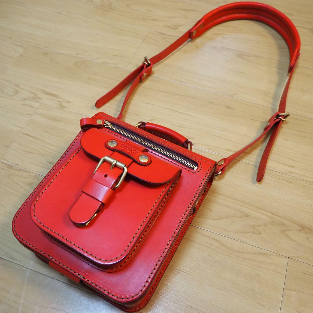 HERZ 立体ポケット付き2wayショルダーバッグ(A-19-H) ヘルツ