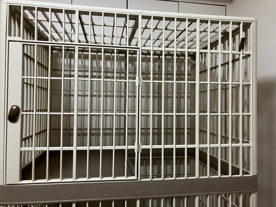 ベージュ 3段式キャットケージ プラゲージ