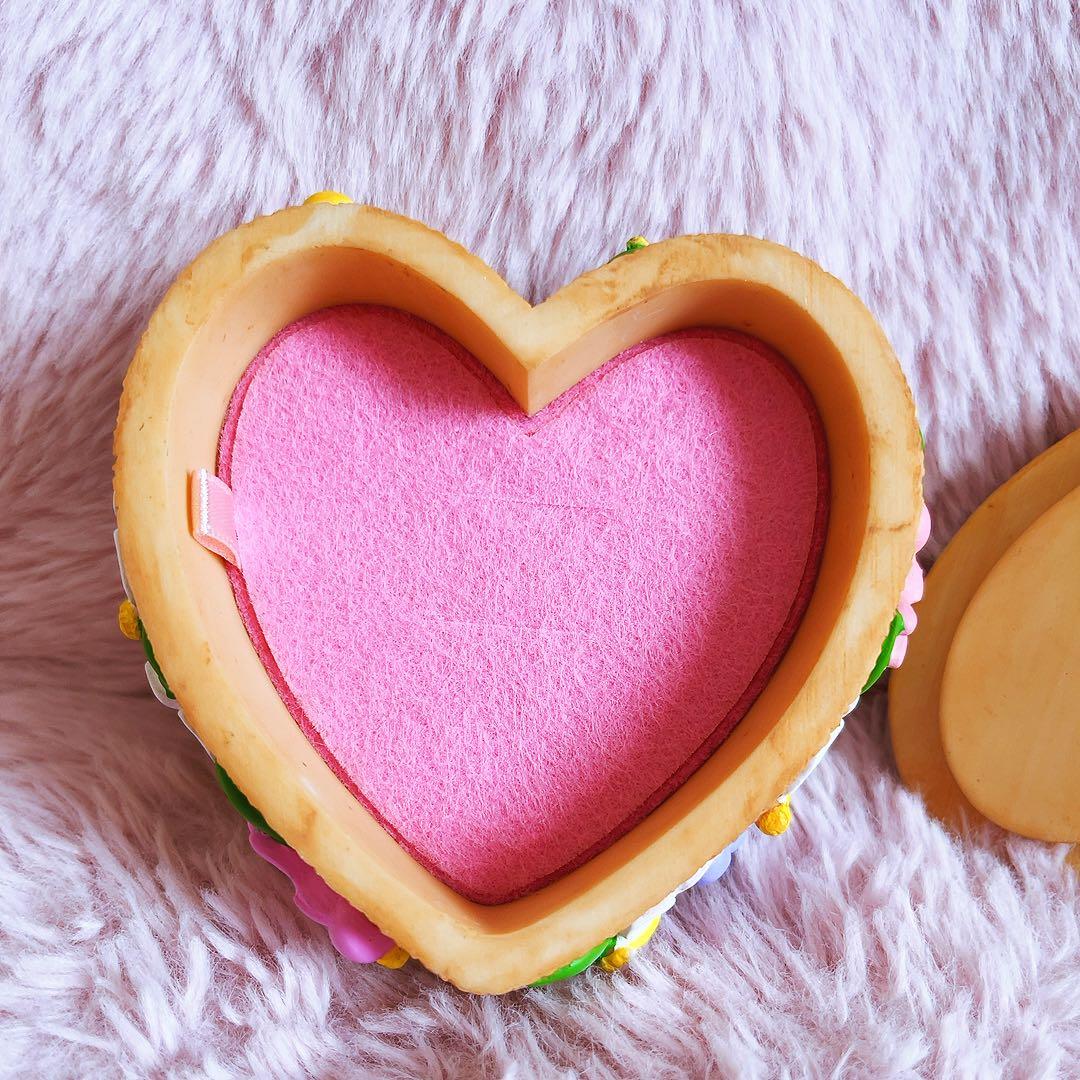 希少レア　ハローキティ　日焼け　ケース　ハワイ　ウェディング　vivitex