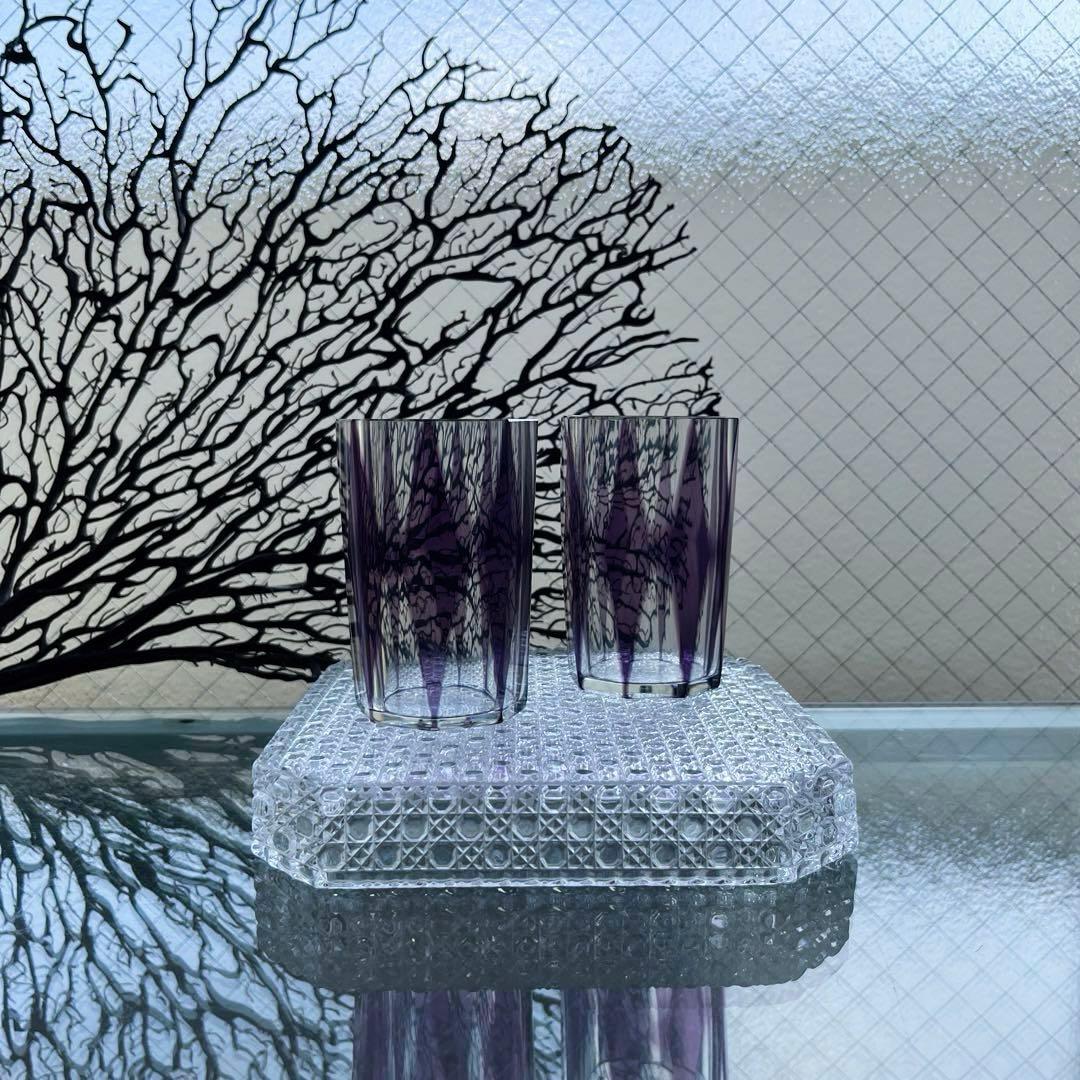 骨董　時代ガラス　紫色被せダイヤ綴り　大正浪漫　モダン切子　コップ　ウラン ２客