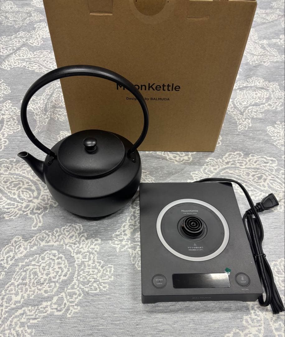 バルミューダ　ジャンク　MoonKettle 電気ケトル ムーンケトル　黒