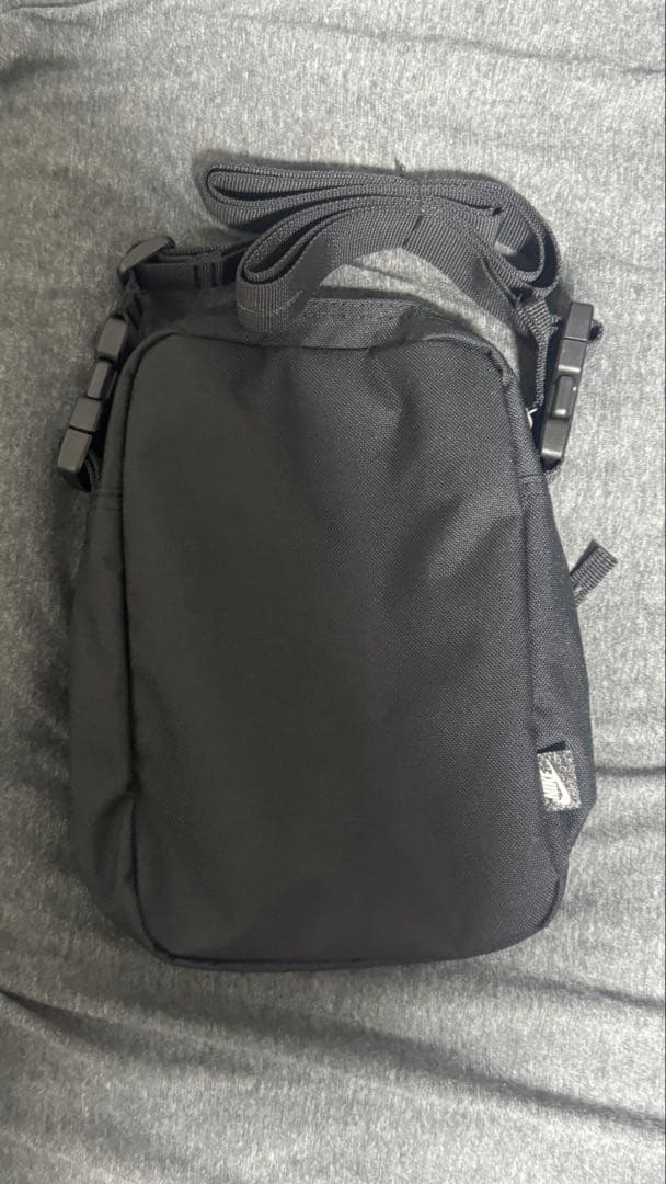 非売品 遊戯王×NIKE 限定ショルダーバッグ