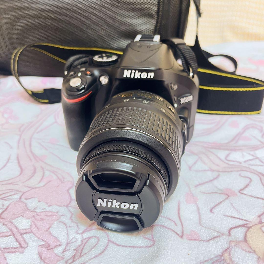 Nikon D5200 ダブルズームキット ブラック