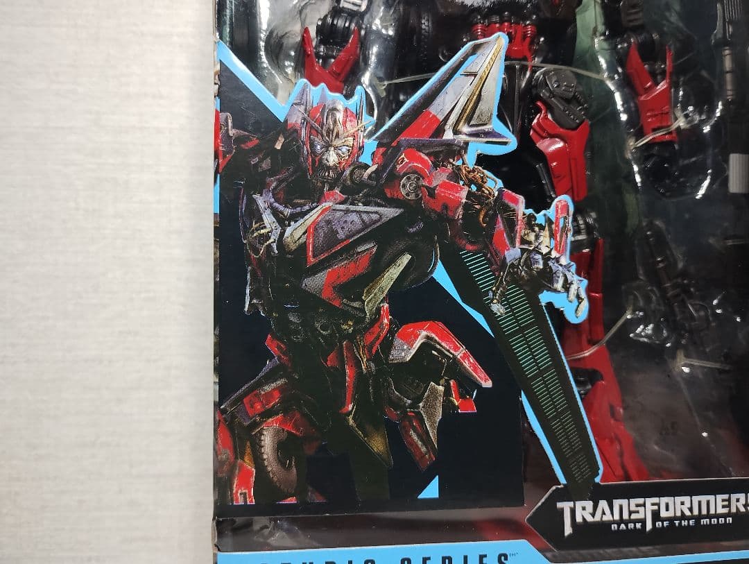 【新品未開封】　タカラトミー　トランスフォーマー　スタジオ　センチネル・プライム